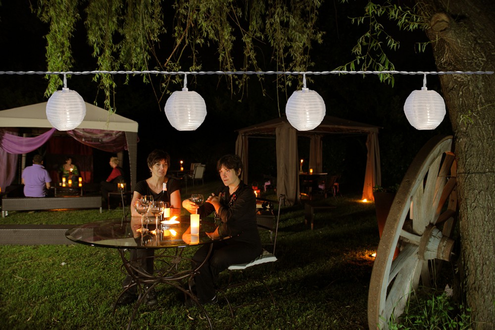 Partylights 24 witte LED lantaarns warm wit 7,2m - Feestverlichting ... Partylights 24 witte LED lantaarns warm wit 7,2m - Feestverlichting ...