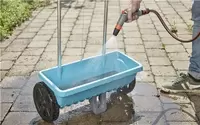 Schoonmaak Gardena Strooiwagen