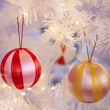 Kerstbal Happy Stripes Foam Ø6cm
